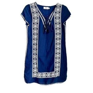 Women's Vineyard Vines Blue and White Embroidered V-neck short sleeve Dress